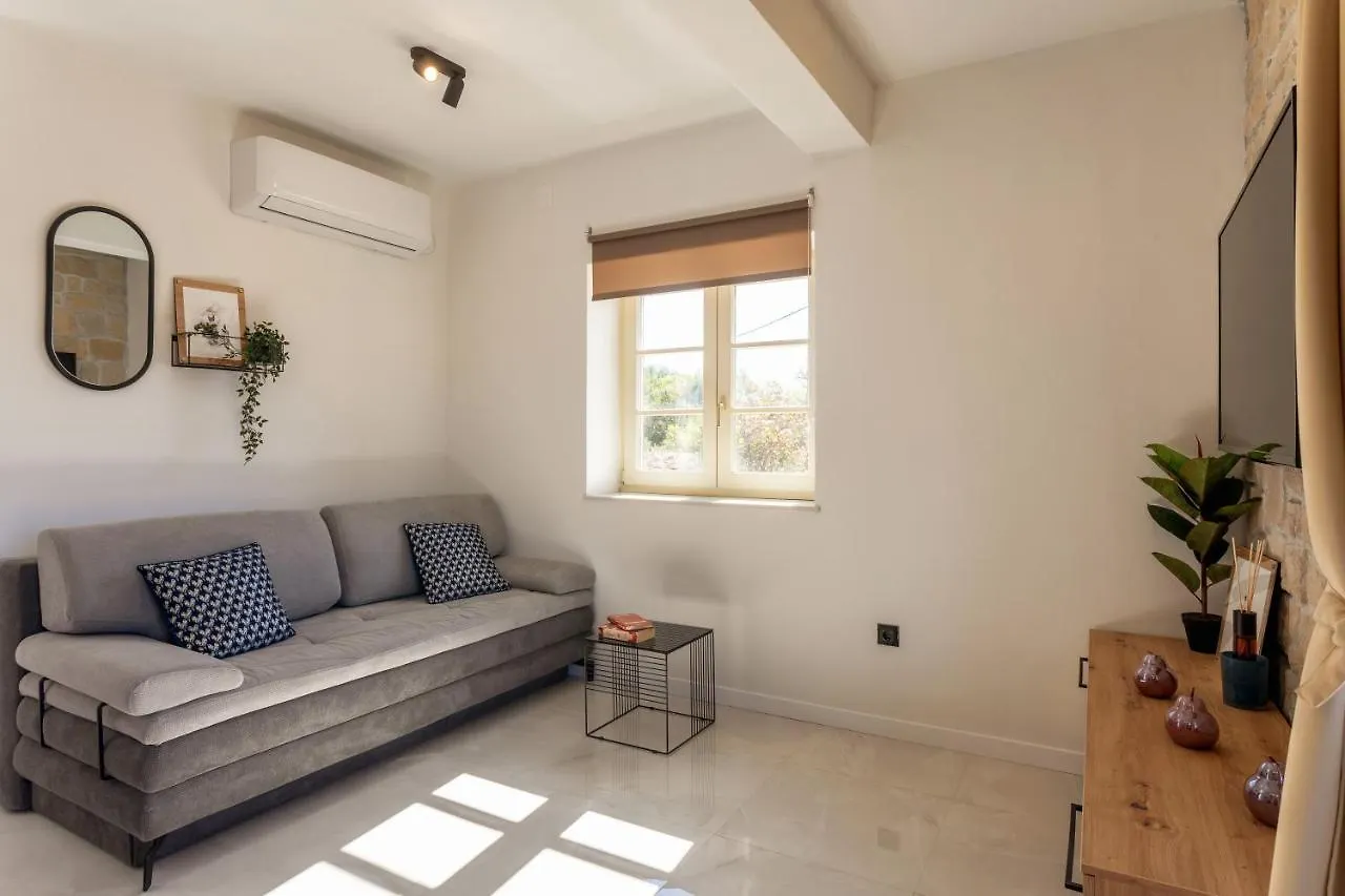 סאלי Teona Luxury Apartment With Jacuzzi And Terrace Sea View