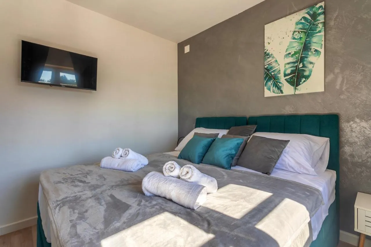 סאלי Teona Luxury Apartment With Jacuzzi And Terrace Sea View