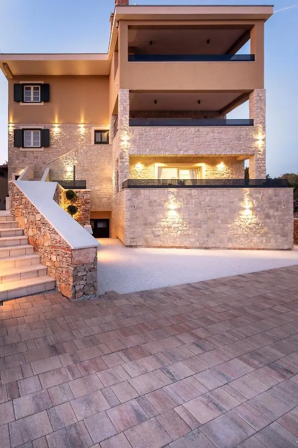 סאלי Teona Luxury Apartment With Jacuzzi And Terrace Sea View 0*,