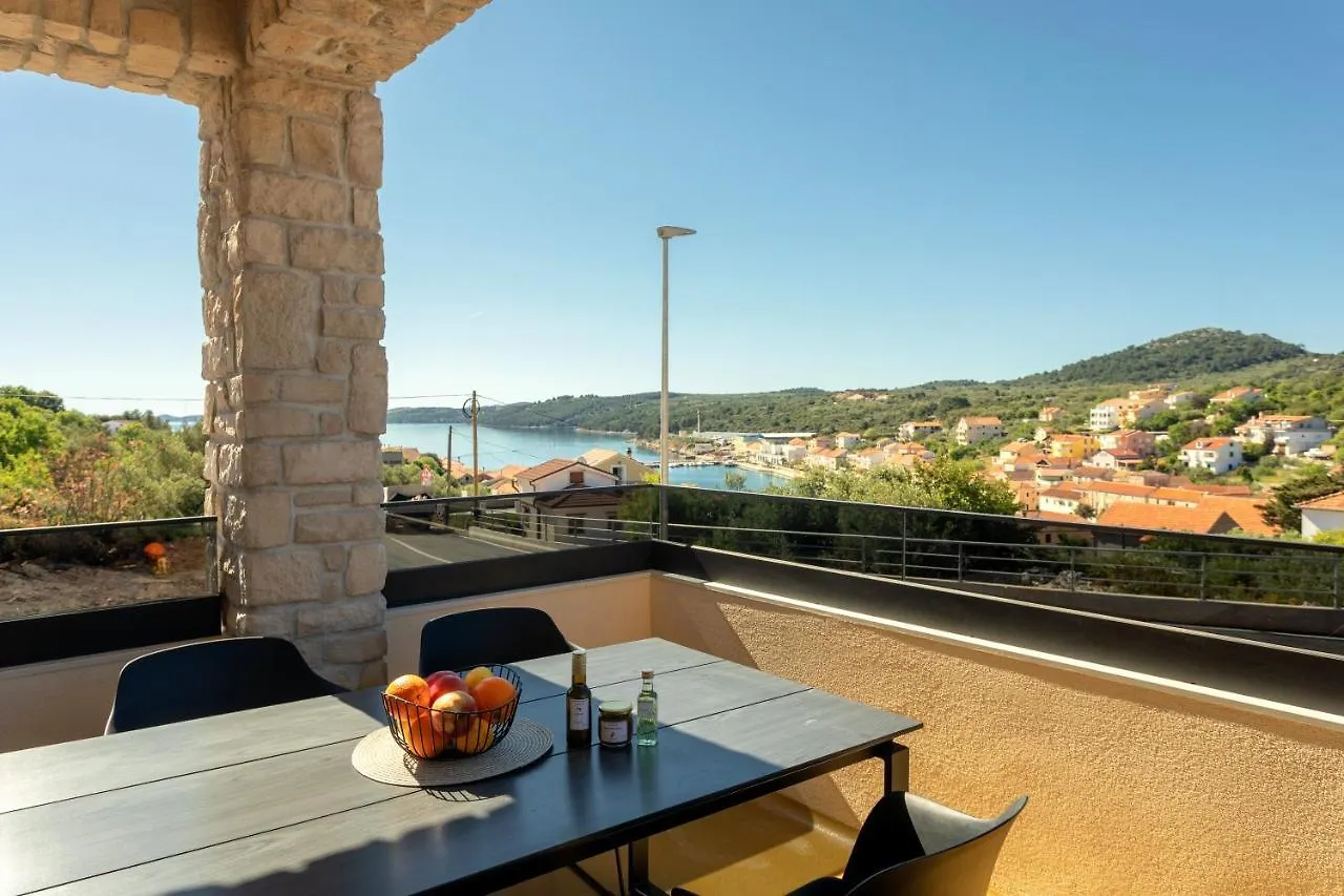 Teona Luxury Apartment With Jacuzzi And Terrace Sea View Sali 0*,