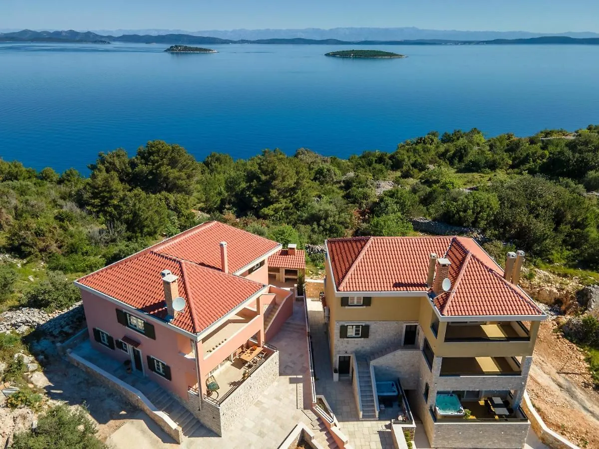 Teona Luxury Apartment With Jacuzzi And Terrace Sea View Sali 0*,  Croatia